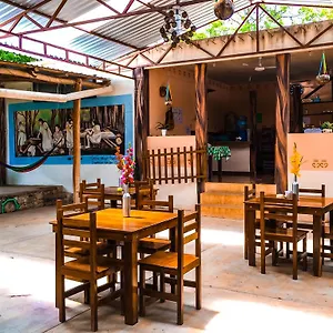 Yaxche Centro Y Bacalar